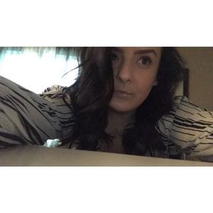 Meet your Posher, Elma